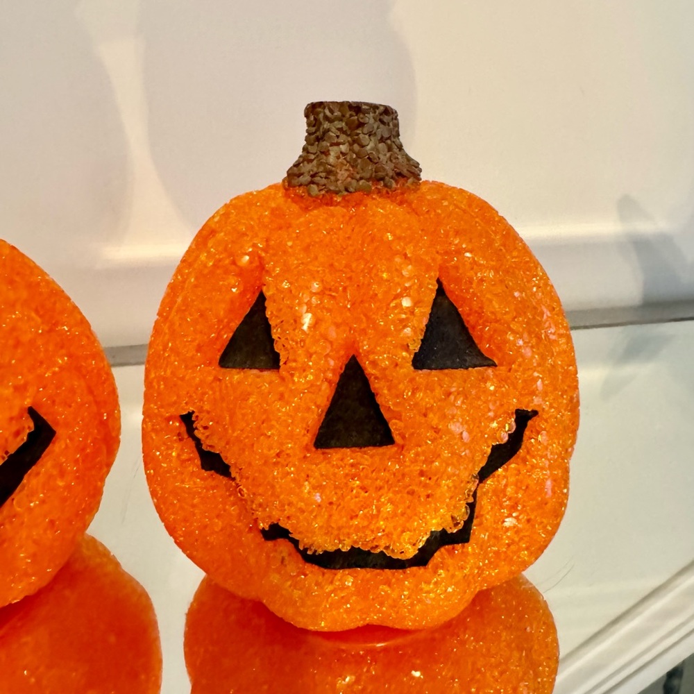 VINTAGE POPCORN LIGHT UP 6” PUMPKIN BUNDLE OF 2 - Picture 3 of 7